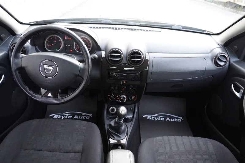 Dacia Duster 1.5dci= 4WD= ITALY= ПЕРФЕКТНА!!, снимка 9 - Автомобили и джипове - 52637489
