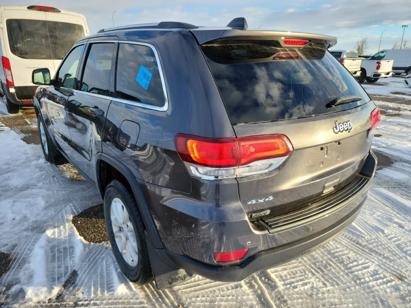 Jeep Grand cherokee * LAREDO * CARFAX * БЕЗ ПЪРВОНАЧАЛНА ВНОСКА, снимка 4 - Автомобили и джипове - 52973314