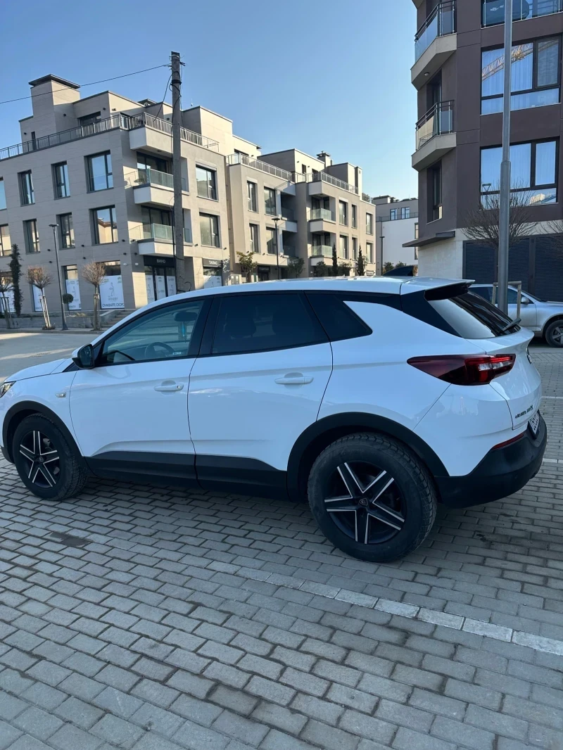 Opel Grandland X, снимка 8 - Автомобили и джипове - 53288164