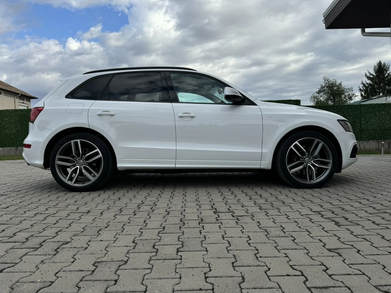 Audi SQ5  - изображение 6