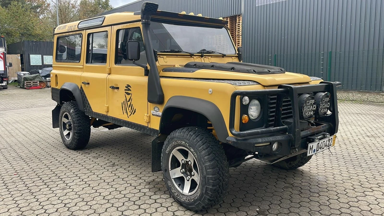 Land Rover Defender 110 2.5 turbo Dizel - изображение 7