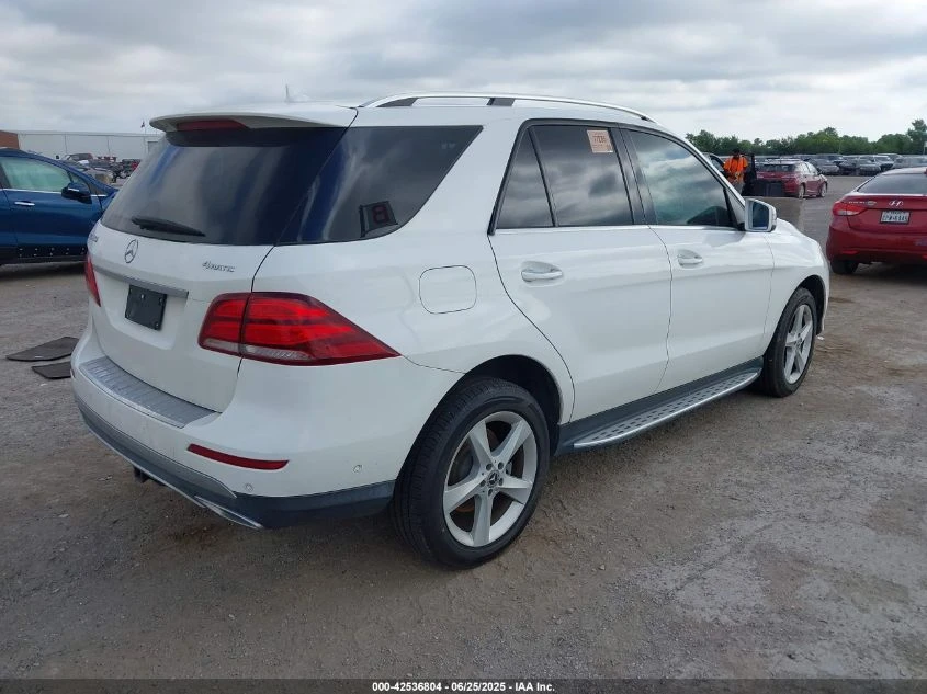 Mercedes-Benz GLE 350 2018 MERCEDES-BENZ GLE 350 4MATIC - изображение 9