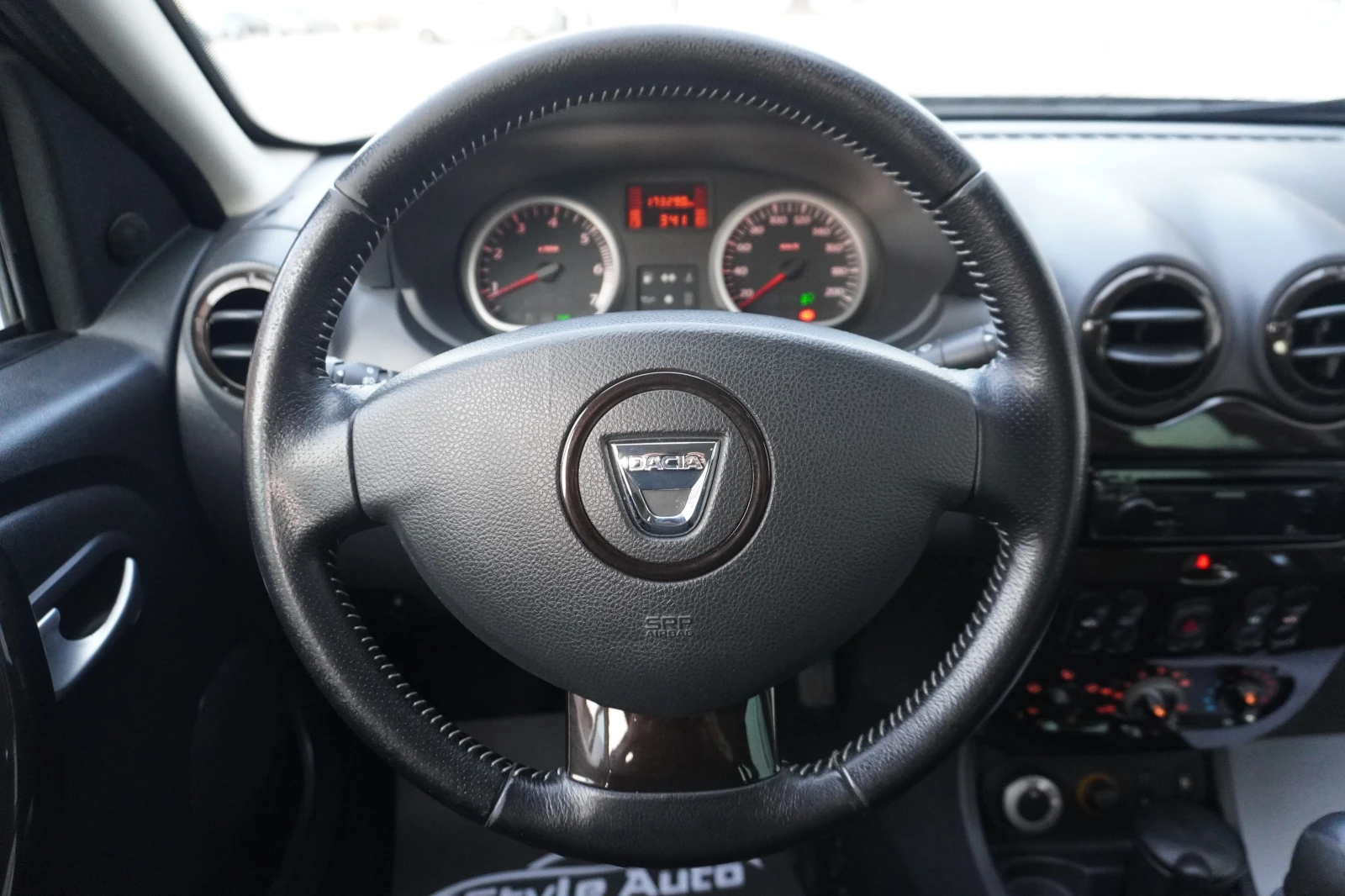 Dacia Duster 1.5dci= 4WD= ITALY= ПЕРФЕКТНА!! - изображение 10