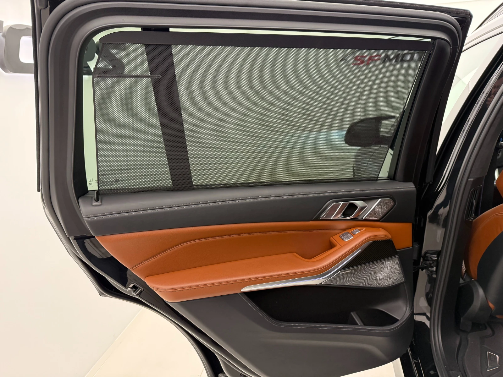 BMW X7 M60i xDrive | Mobile.bg � ����������� 14