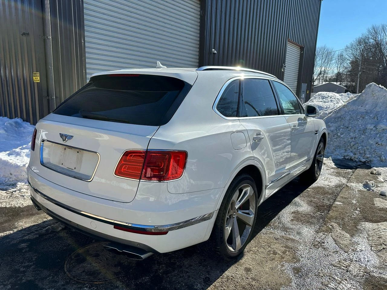 Bentley Bentayga  - изображение 4