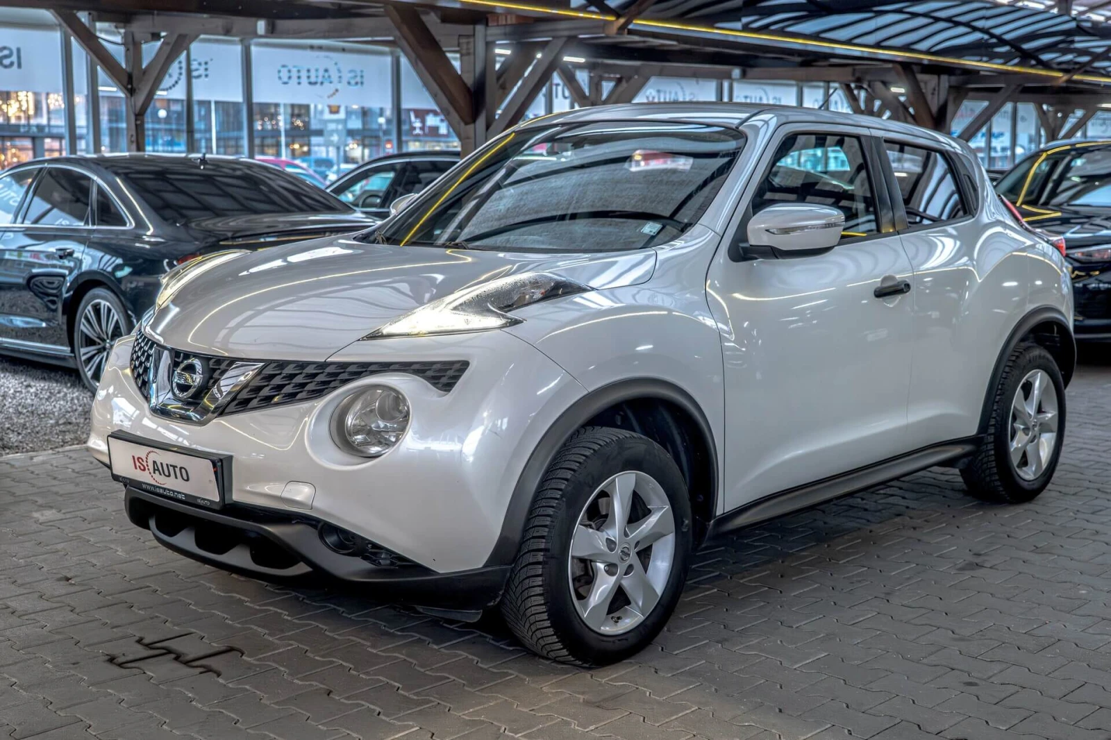 Nissan Juke 1.6i/Климатик/LED - изображение 3