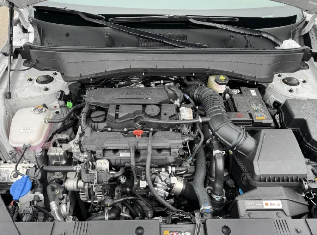 Hyundai Kona 1.6T-GDI  N-LINE ЧИСТО НОВА ГАРАНЦИЯ, снимка 16 - Автомобили и джипове - 53738667