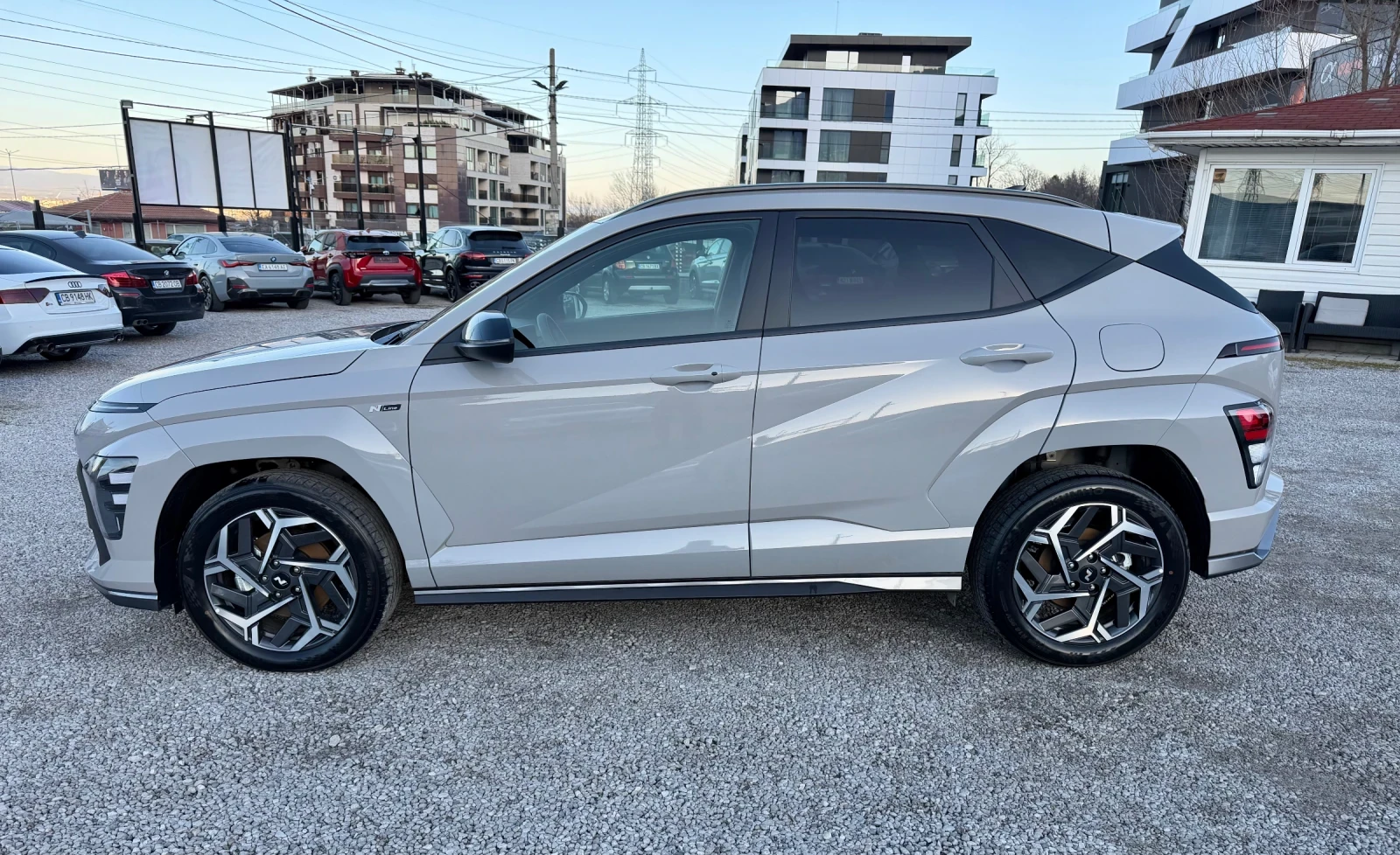 Hyundai Kona 1.6T-GDI  N-LINE ЧИСТО НОВА ГАРАНЦИЯ, снимка 2 - Автомобили и джипове - 53738667
