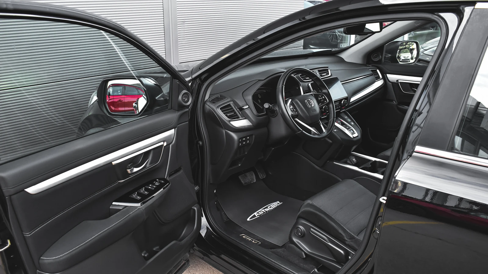 Honda Cr-v 2.0 i-MMD Elegance Hybrid 4x4 Automatic, снимка 8 - Автомобили и джипове - 53890329