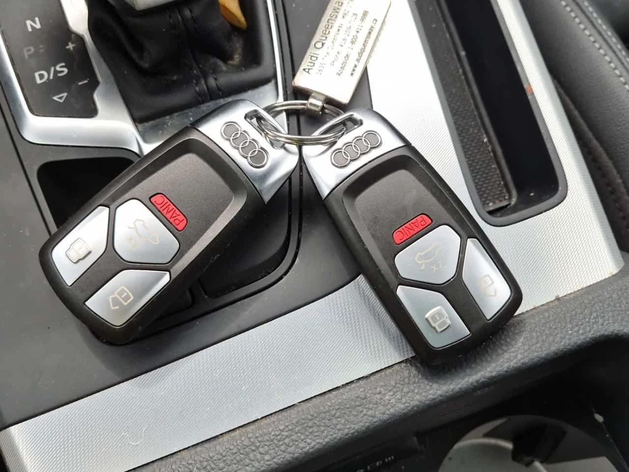 Audi Q5 * TECHNIK * CARFAX * ЦЕНА ДО БГ, снимка 15 - Автомобили и джипове - 54265715