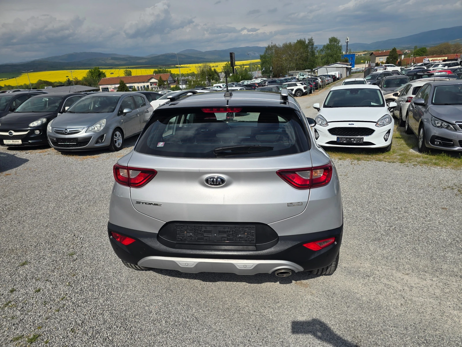 Kia Stonic 1.4I-100K.C-GPL-NAVI-EURO6, снимка 6 - Автомобили и джипове - 54357709