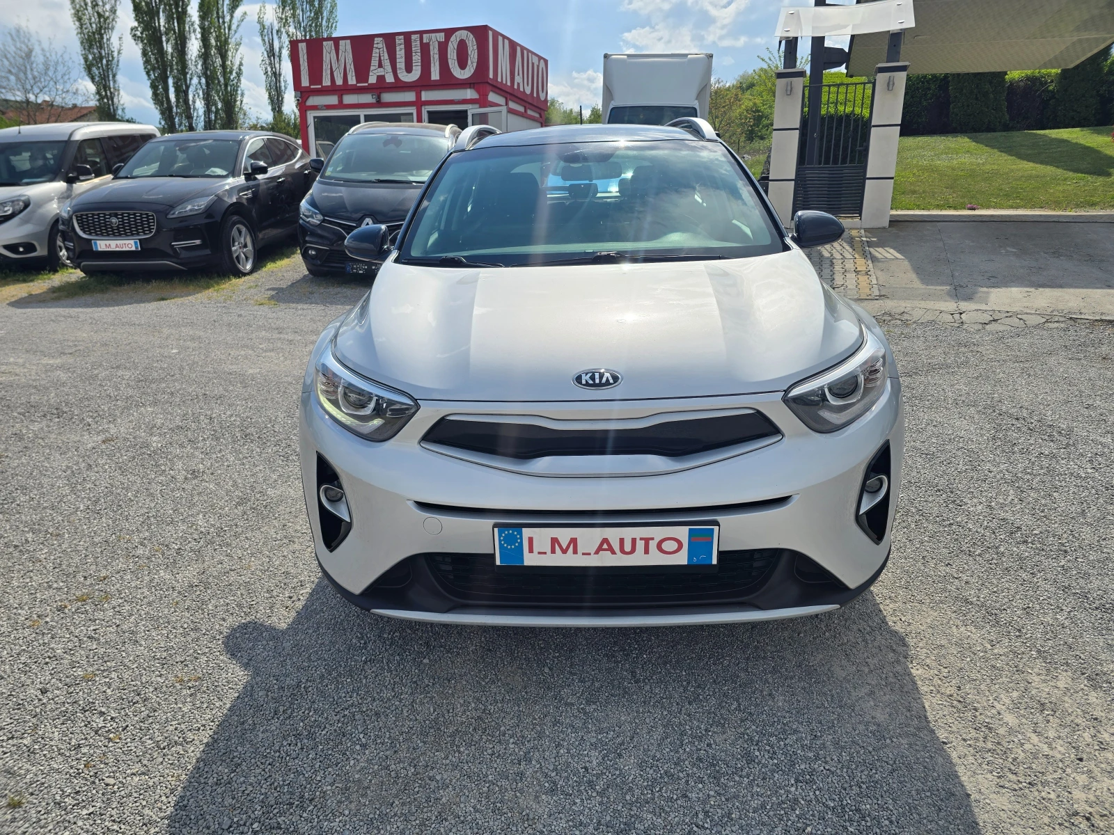 Kia Stonic 1.4I-100K.C-GPL-NAVI-EURO6, снимка 2 - Автомобили и джипове - 54357709