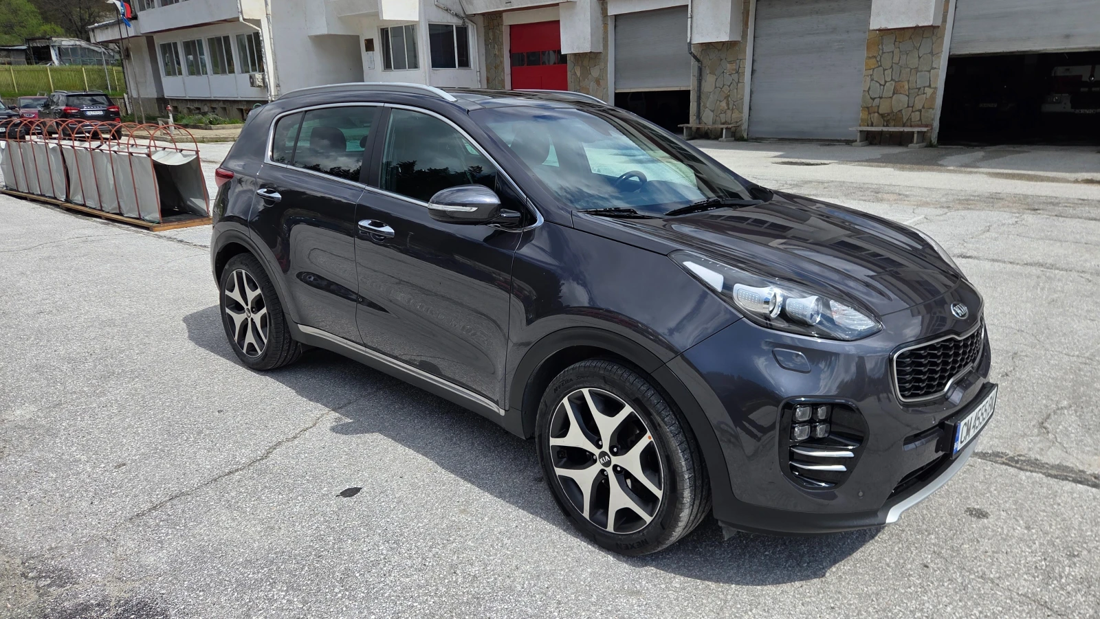 Kia Sportage GT, снимка 3 - Автомобили и джипове - 54390393