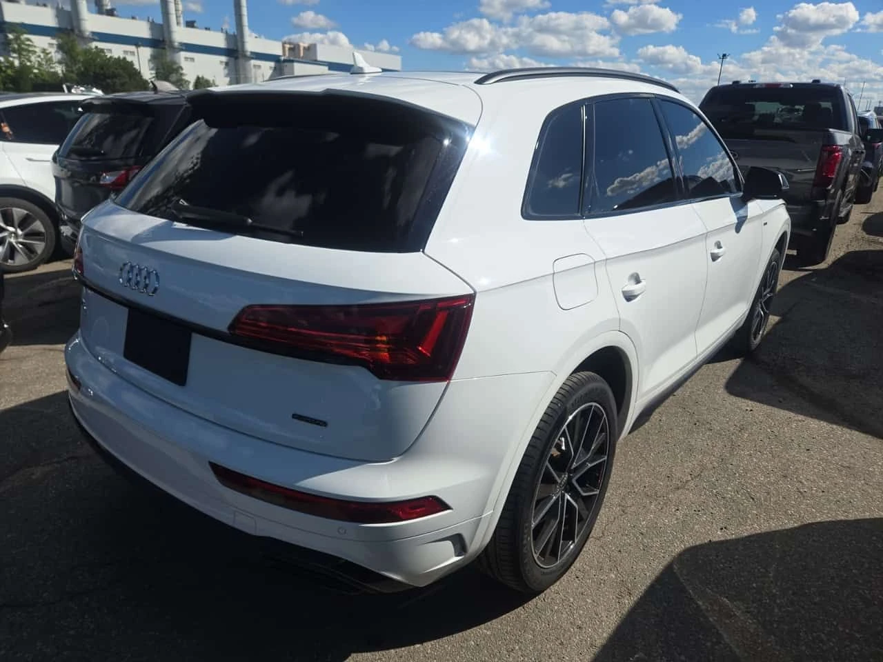 Audi Q5  PROGRESSIV S-LINE | DISTRONIC | PODGREV | PANORAM, снимка 3 - Автомобили и джипове - 54906962