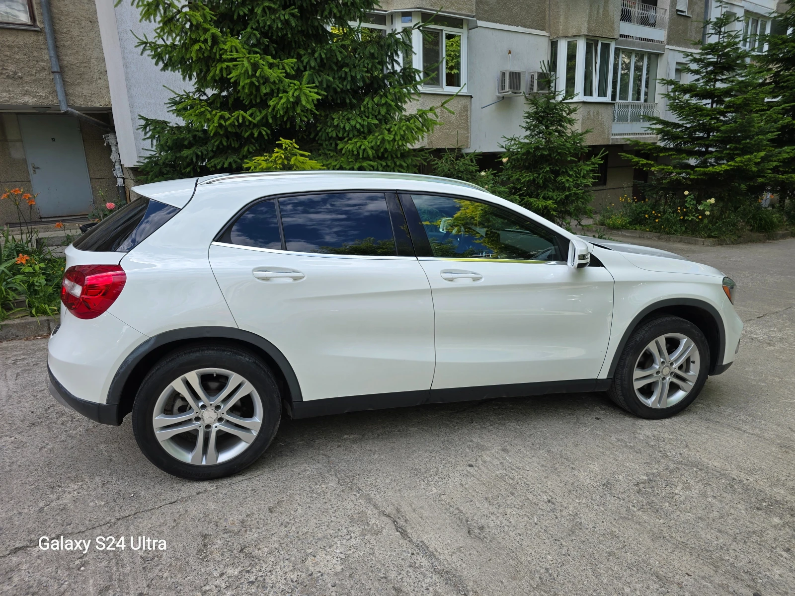 Mercedes-Benz GLA 250, снимка 4 - Автомобили и джипове - 54982032