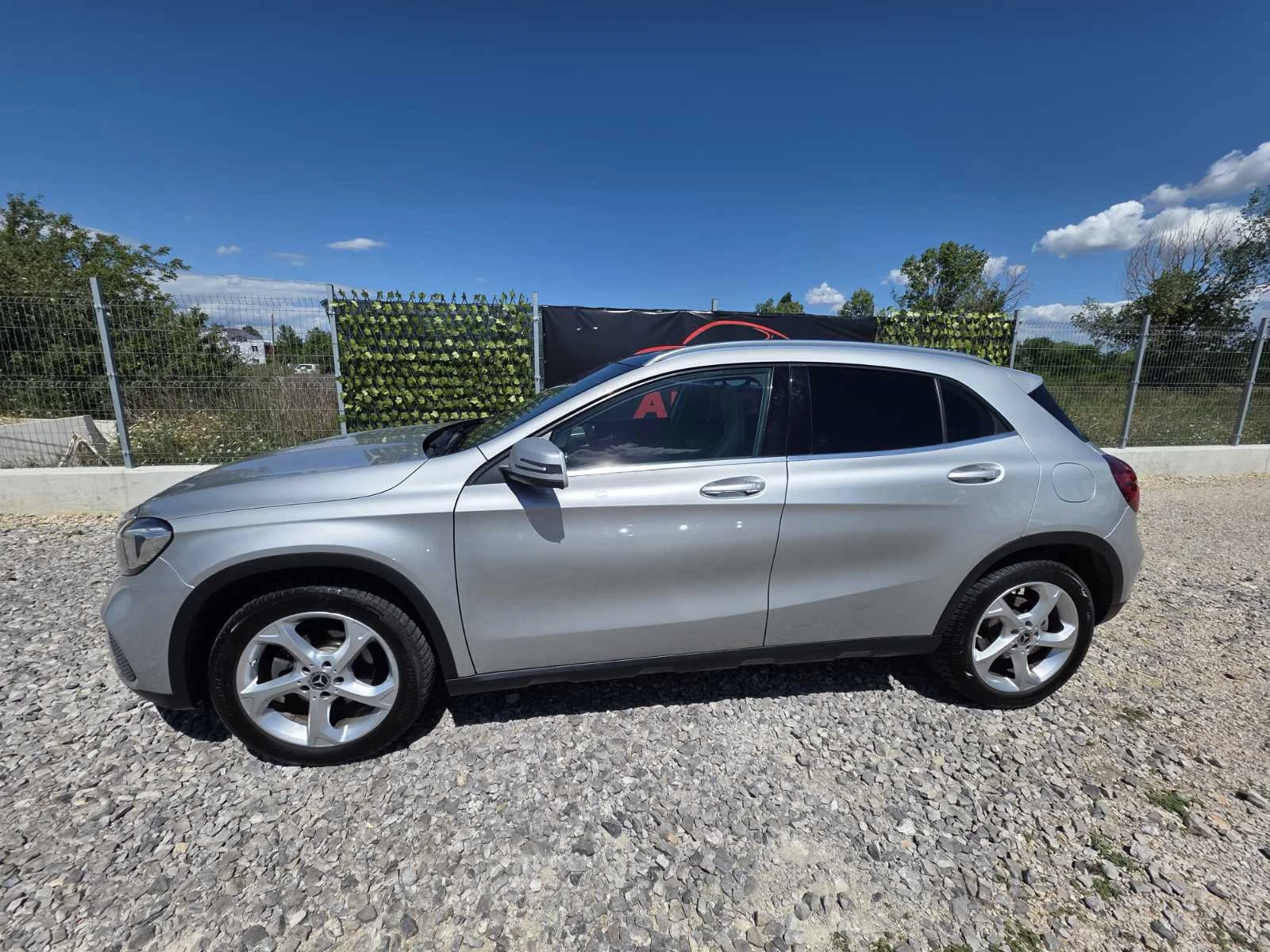 Mercedes-Benz GLA 200 -4MATIC-Automatic 7G-Facelift-136hp, снимка 8 - Автомобили и джипове - 55239925