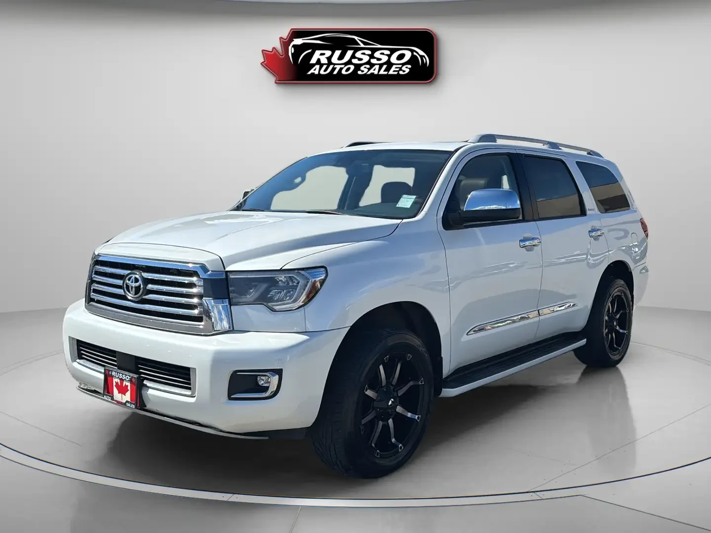 Toyota Sequoia 5.7* V8* PLATINUM* ПОДГРЕВ* ОБДУХВАНЕ* КАМЕРА* JBL