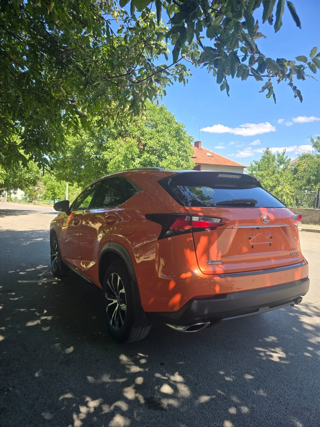 Lexus NX 200t F-sport 4x4, снимка 3 - Автомобили и джипове - 55744070