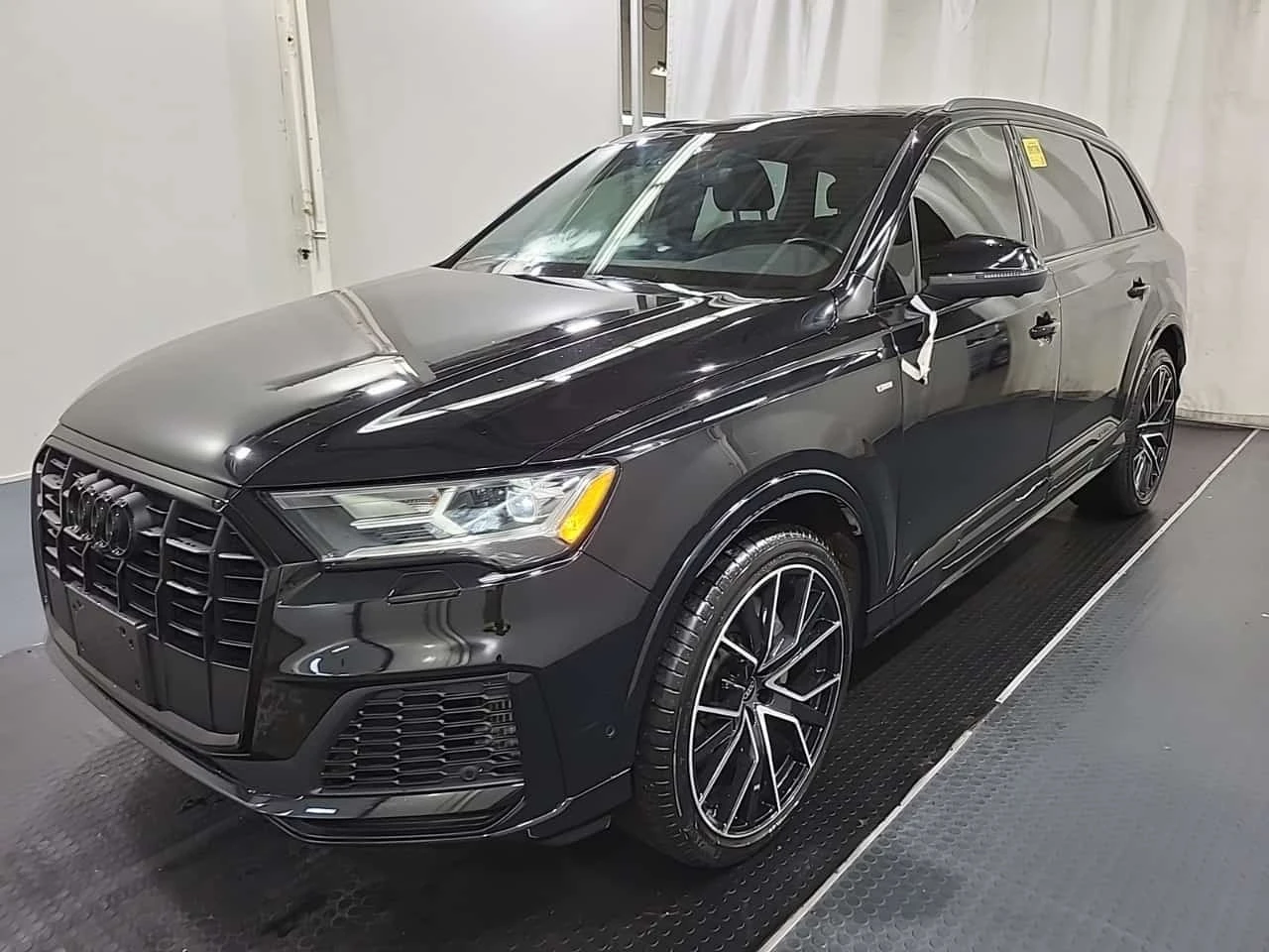 Audi Q7 * CARFAX * 2 КЛЮЧА * ПАНОРАМА * 360 КАМЕРА