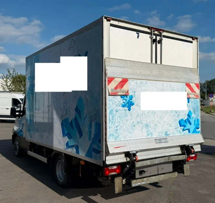 Iveco 35c18 3.0* HI-MATIC* ХЛАДИЛЕН-32* БОРД+ ВРАТИ* ТОК* КЛИМ, снимка 4 - Бусове и автобуси - 54693814