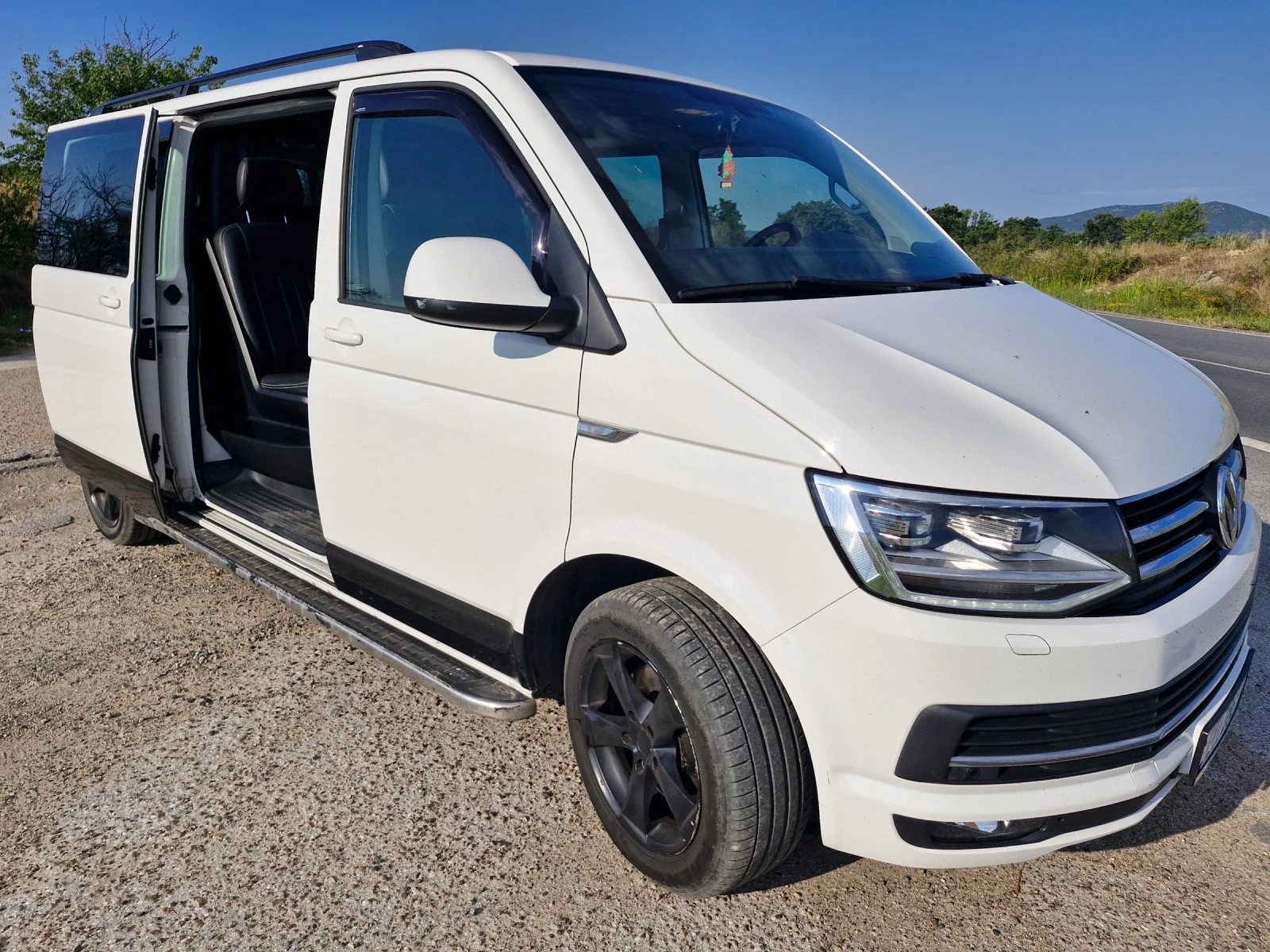 VW Transporter 2.0TDI..204KS.AVTOMAT, снимка 2 - Бусове и автобуси - 55314728