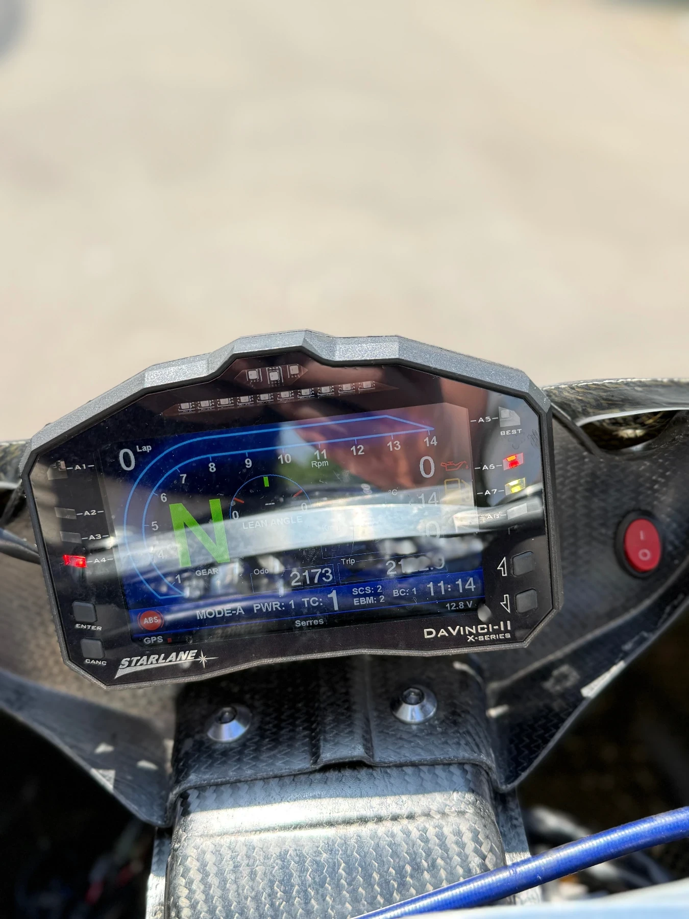 Yamaha YZF-R1 R1 - изображение 9