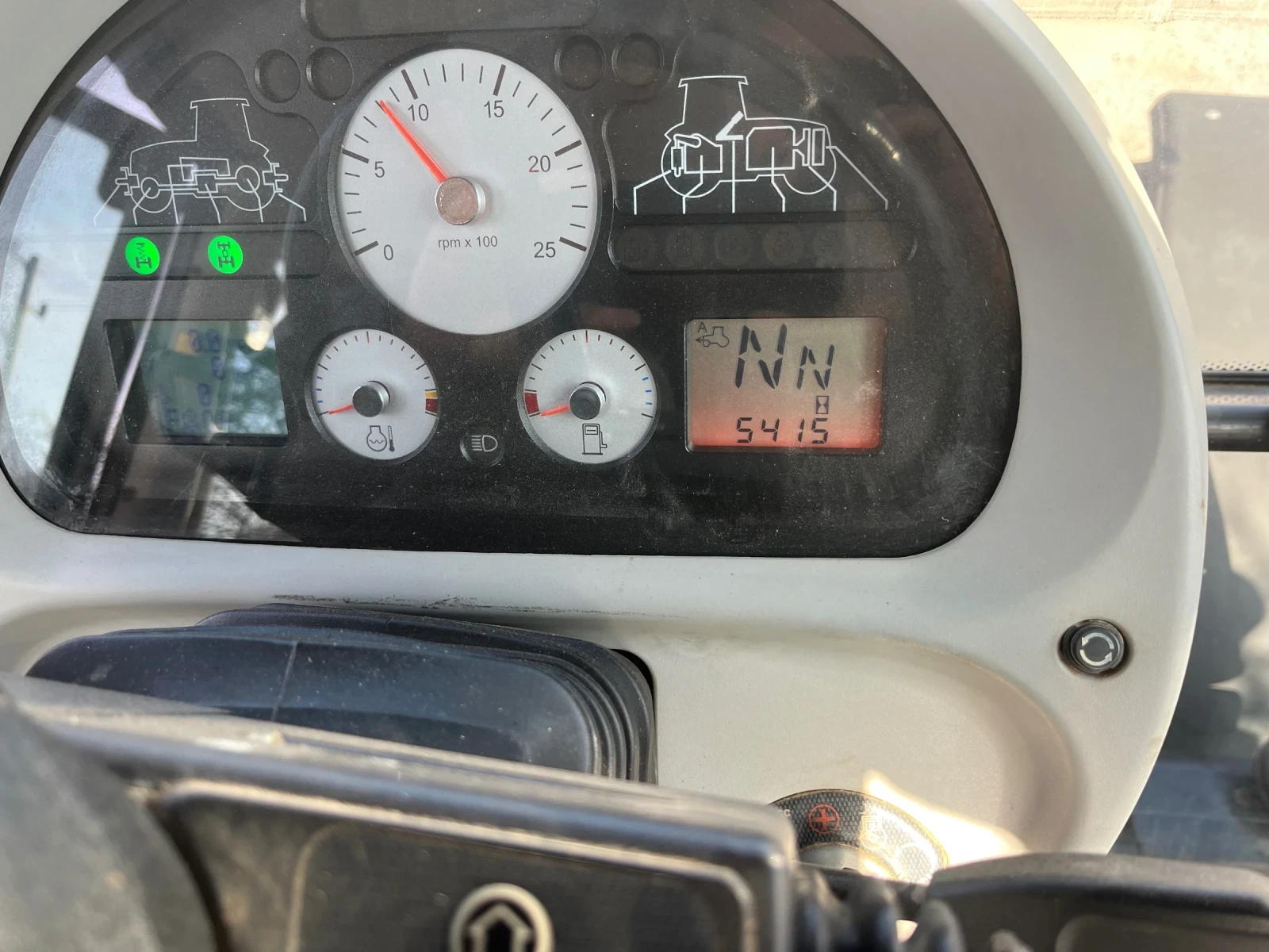 Трактор Massey 6480 - изображение 4