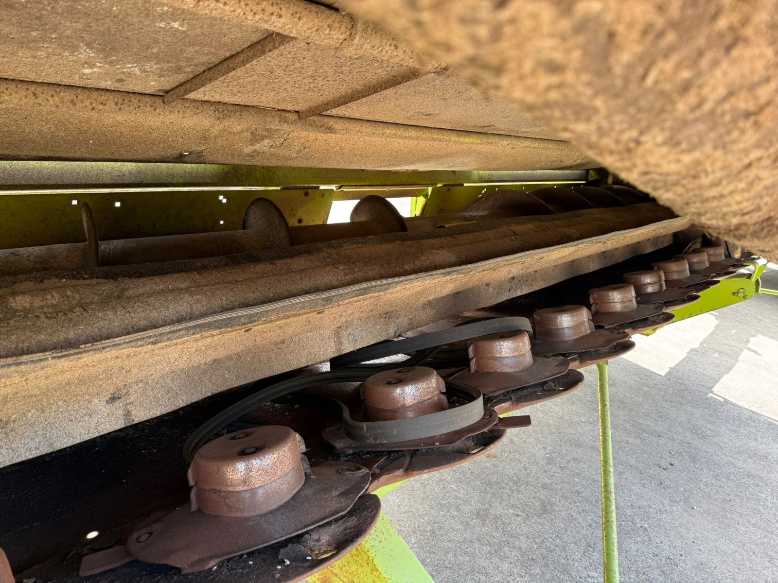 Комбайн Claas Direct Disc 520, снимка 9 - Селскостопанска техника - 54318000