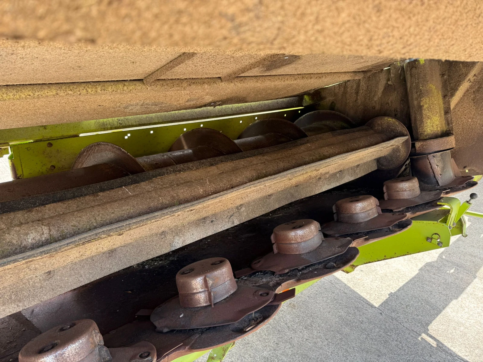 Комбайн Claas Direct Disc 520, снимка 12 - Селскостопанска техника - 54318000