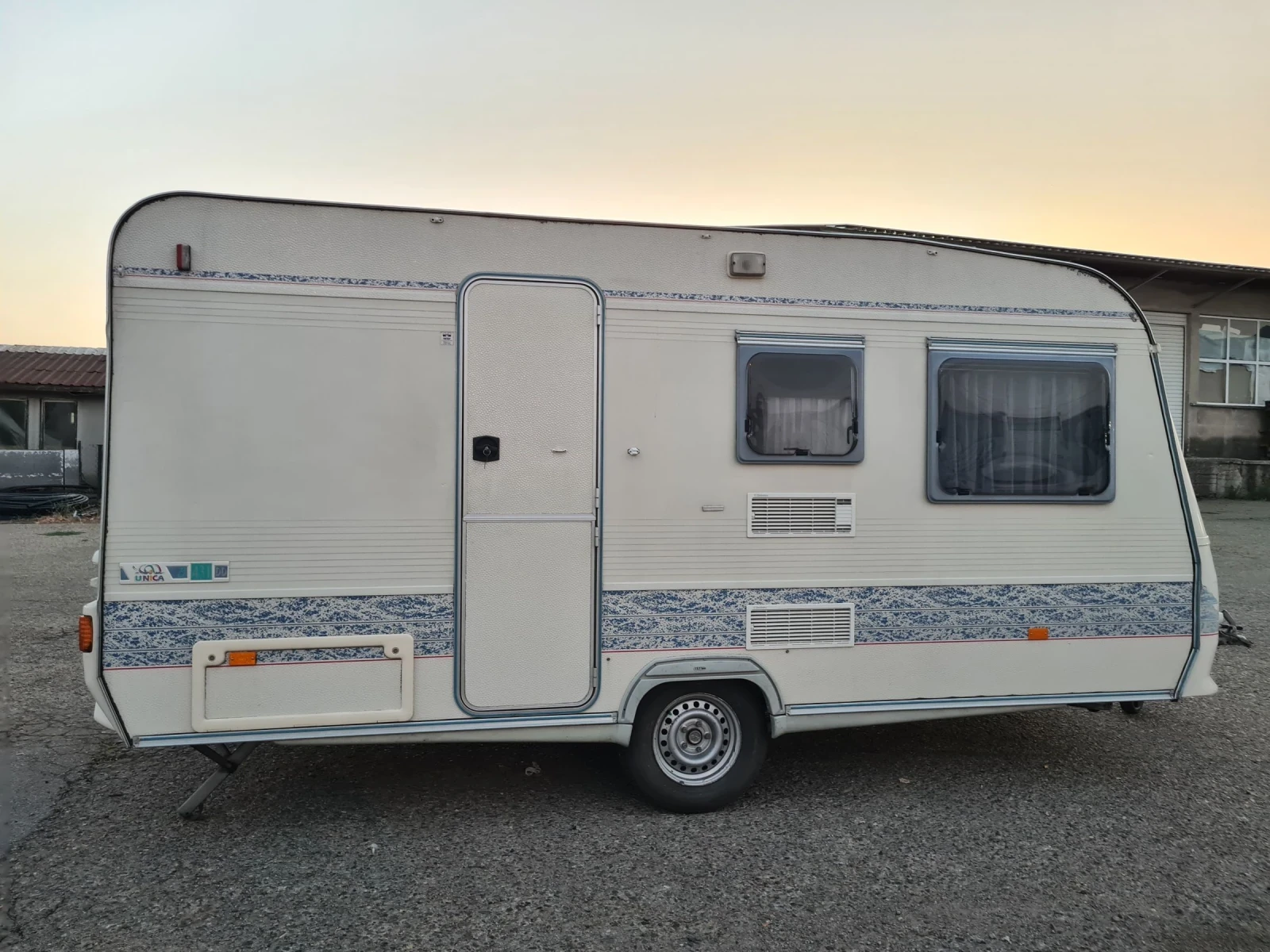 Каравана Adria Unica 431 - изображение 7