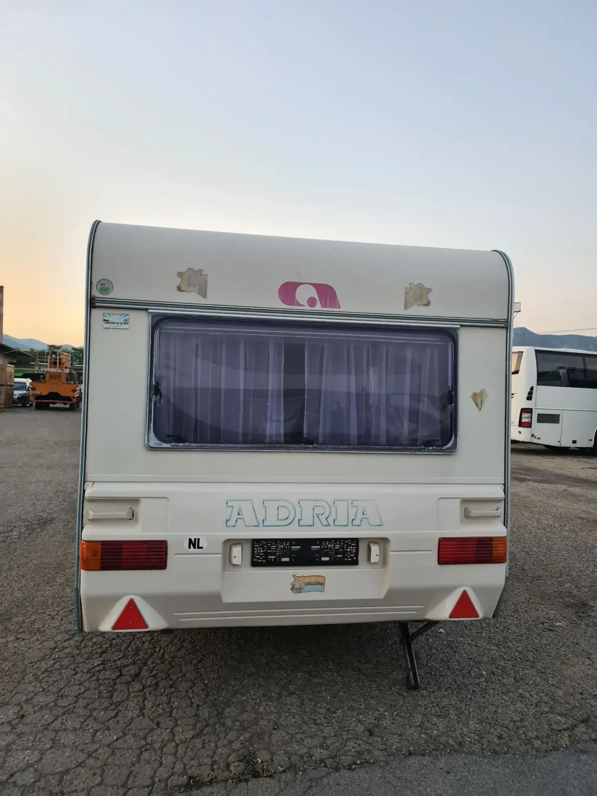 Каравана Adria Unica 431 - изображение 6