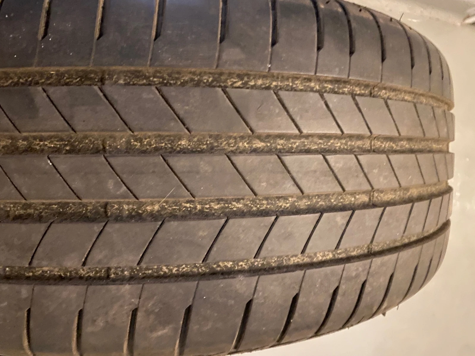 Гуми с джанти Bridgestone 245/40R19, снимка 8 - Гуми и джанти - 54801493