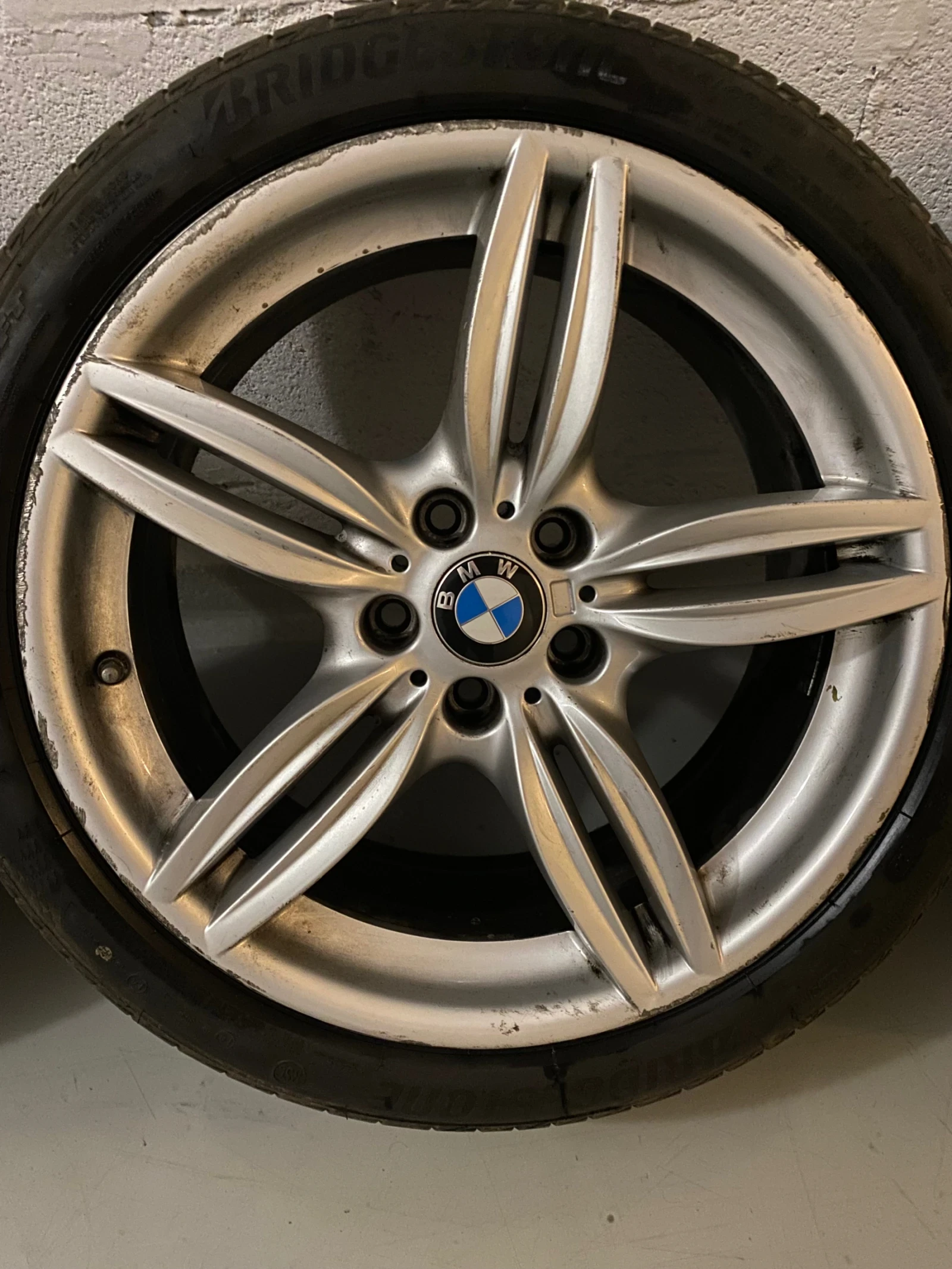 Гуми с джанти Bridgestone 245/40R19, снимка 3 - Гуми и джанти - 54801493