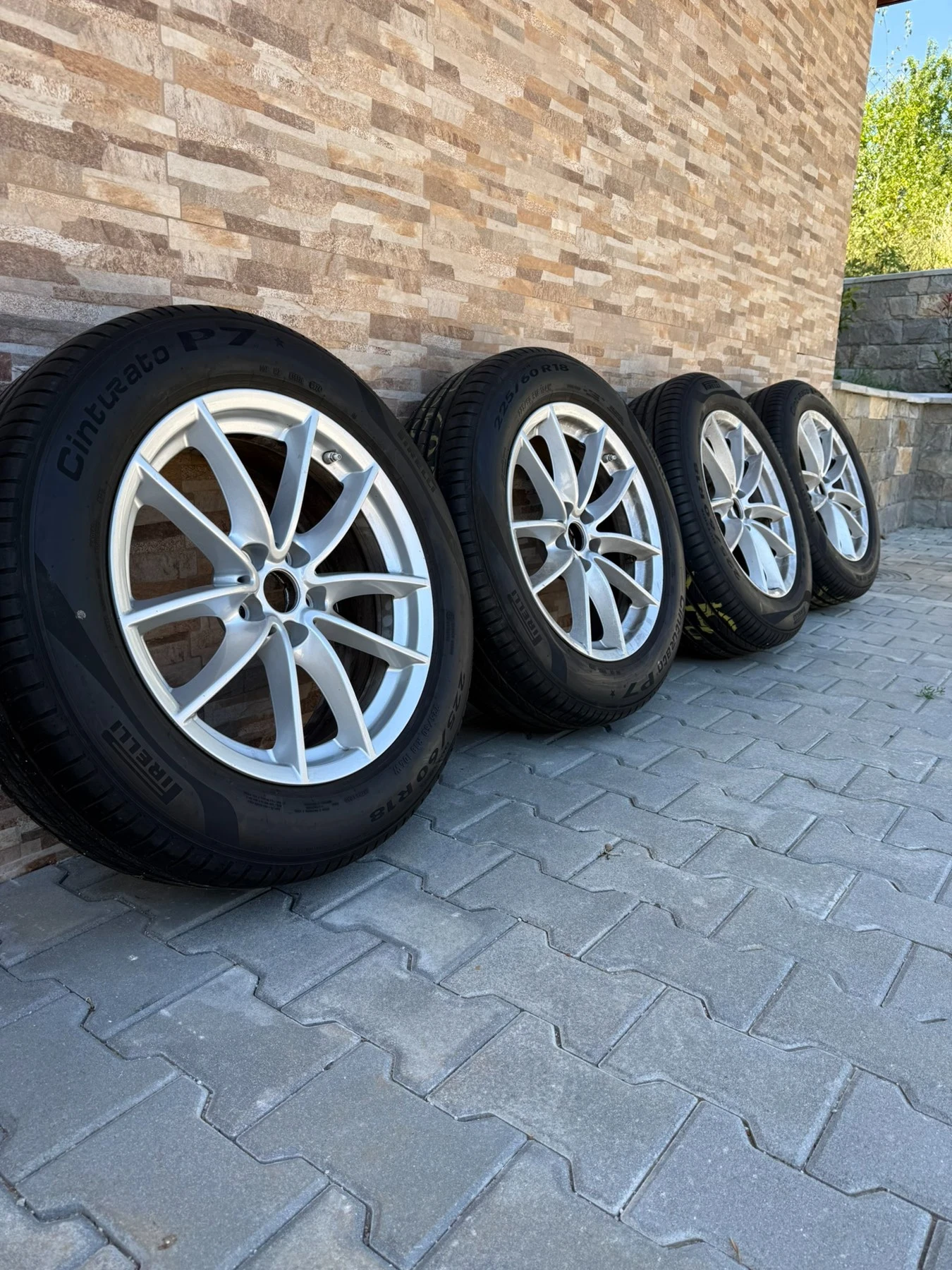 Гуми с джанти Pirelli 225/60R18
