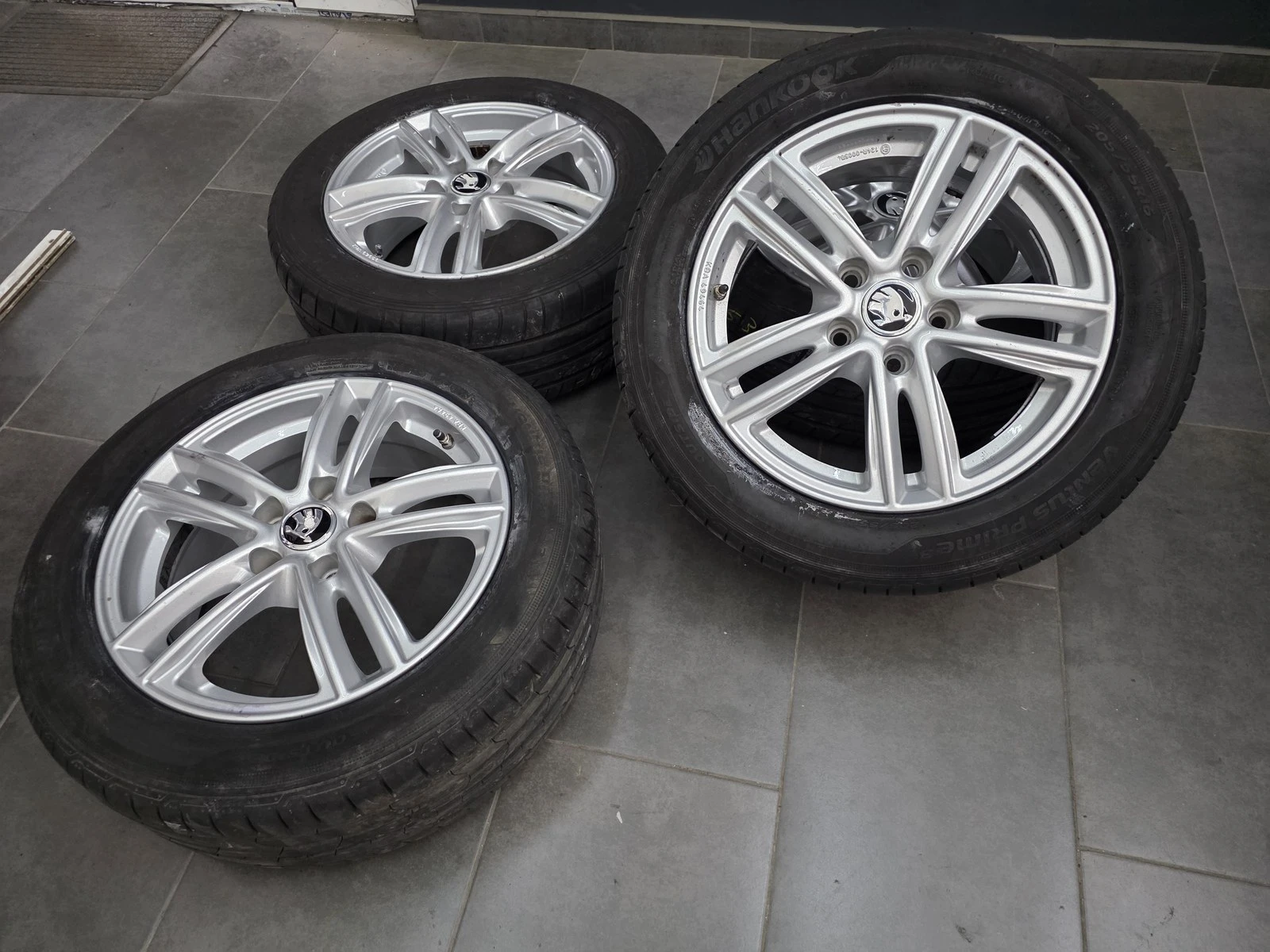 Джанти за Skoda, снимка 2 - Гуми и джанти - 56719338