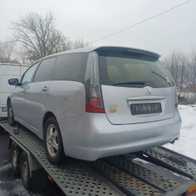 Mitsubishi Grandis 2.4i НА ЧАСТИ, снимка 2