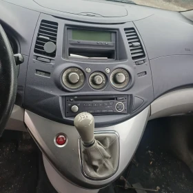 Mitsubishi Grandis 2.4i НА ЧАСТИ, снимка 6