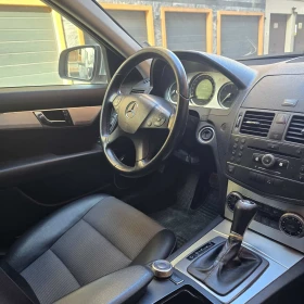 Mercedes-Benz C 220, снимка 8