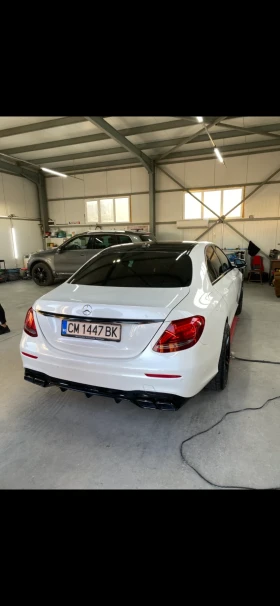 Mercedes-Benz E 220, снимка 3