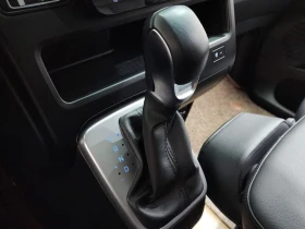 Hyundai Staria 2.2 Automatic, снимка 9