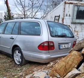 Mercedes-Benz E 250 Комби, снимка 4