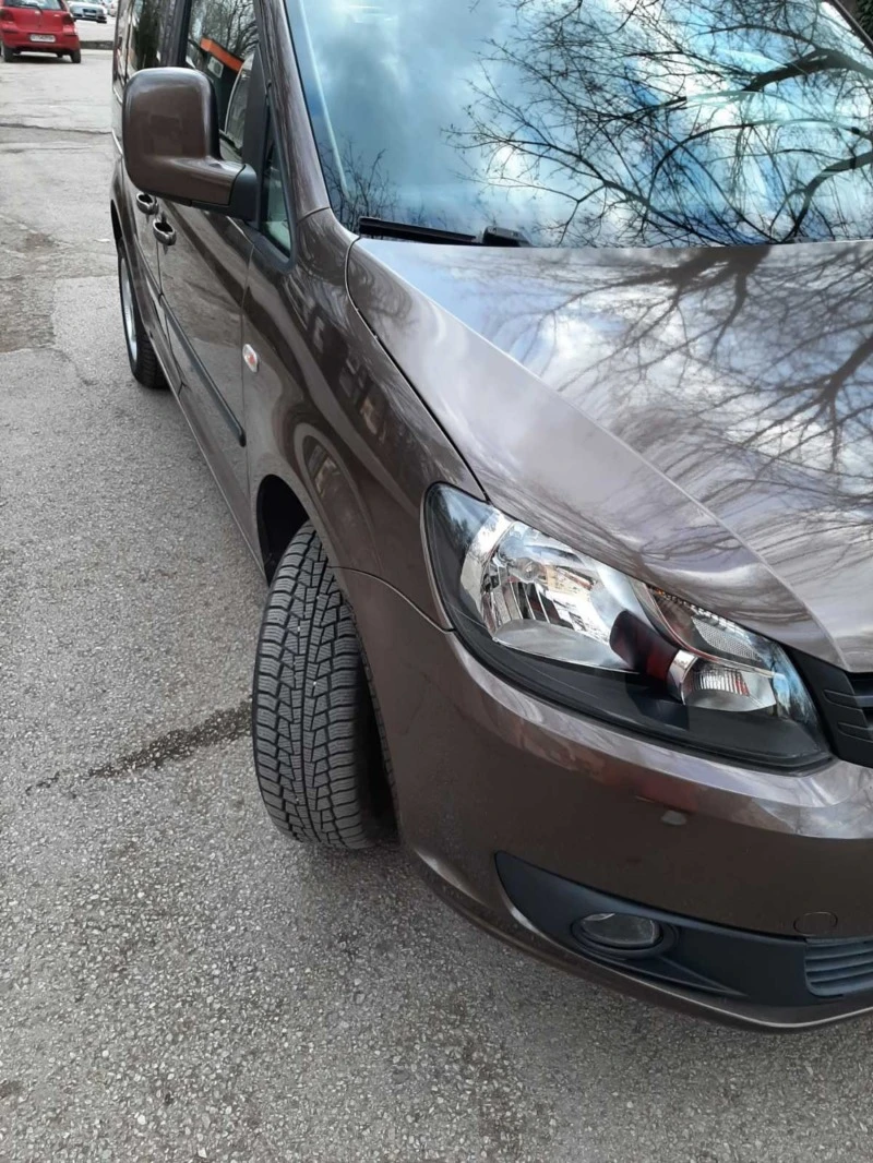 VW Caddy, снимка 2 - Автомобили и джипове - 47348815