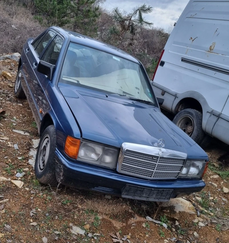 Mercedes-Benz E 250 Комби, снимка 14 - Автомобили и джипове - 47407610