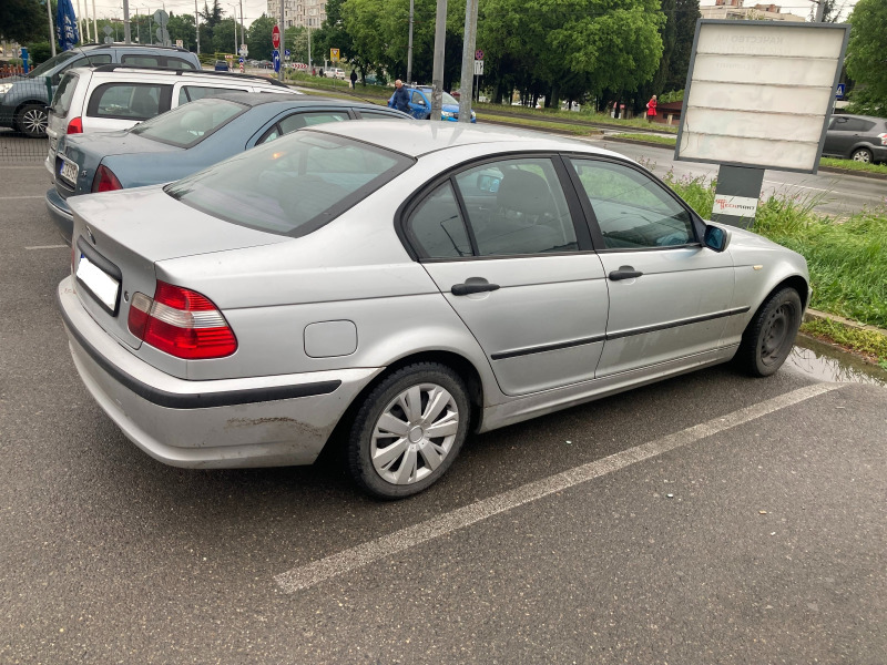 BMW 318 318i, снимка 9 - Автомобили и джипове - 45423289