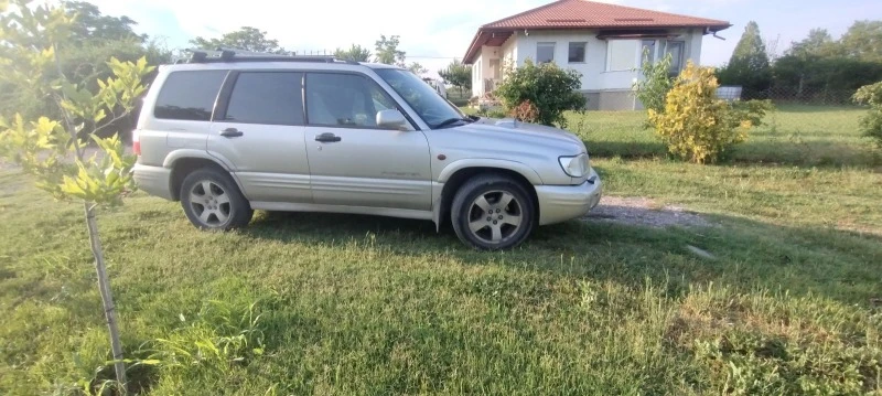 Subaru Forester S turbo awd, снимка 4 - Автомобили и джипове - 47185544