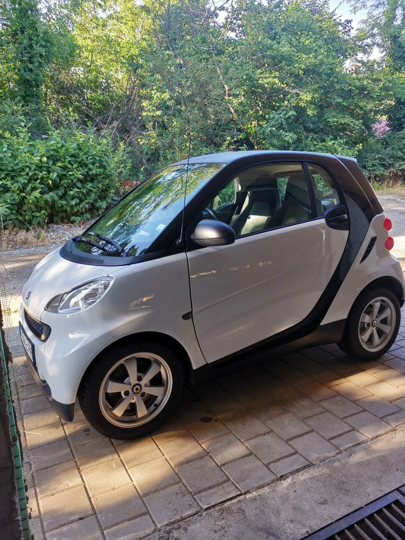 Smart Fortwo, снимка 1 - Автомобили и джипове - 47221554