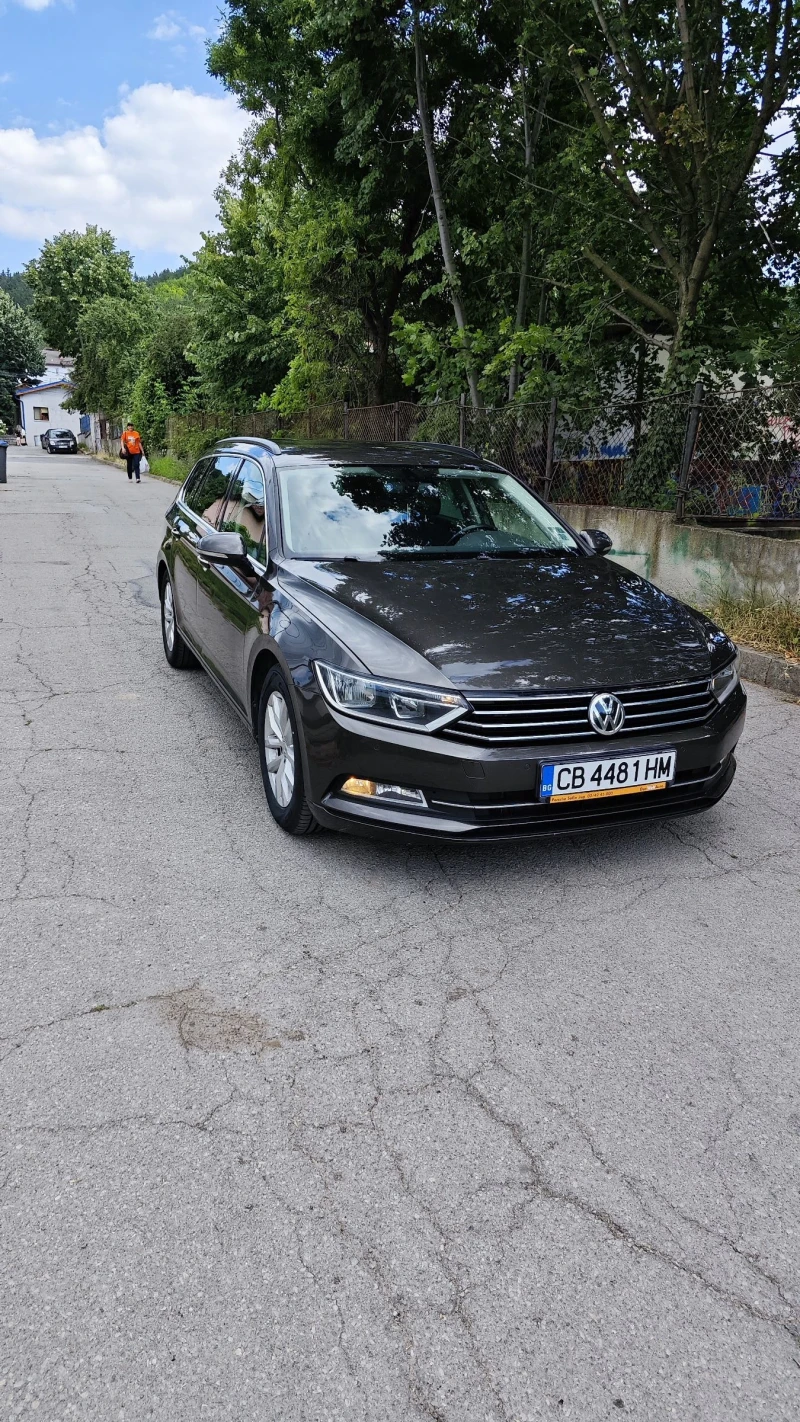 VW Passat 2.0 TDI B8, снимка 2 - Автомобили и джипове - 46883982