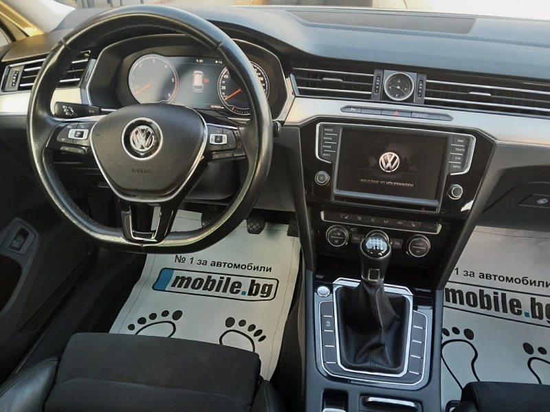 VW Passat 8 2.0TDI/HIGH-LINE/DIGITAL/LED, снимка 13 - Автомобили и джипове - 48131603