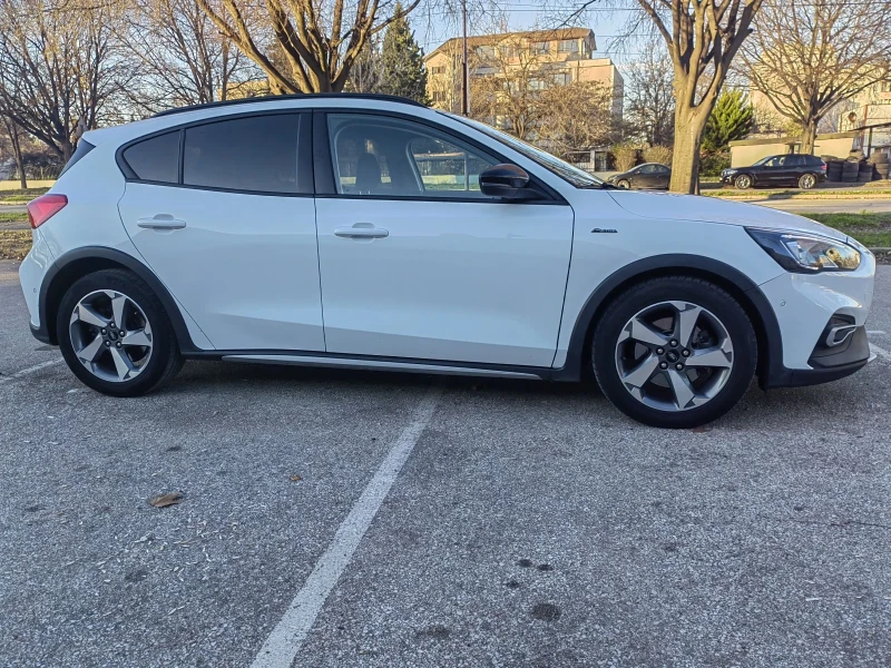 Ford Focus Active , снимка 4 - Автомобили и джипове - 52791663