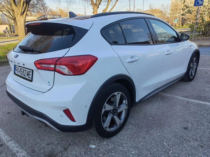 Ford Focus Active , снимка 6 - Автомобили и джипове - 52791663